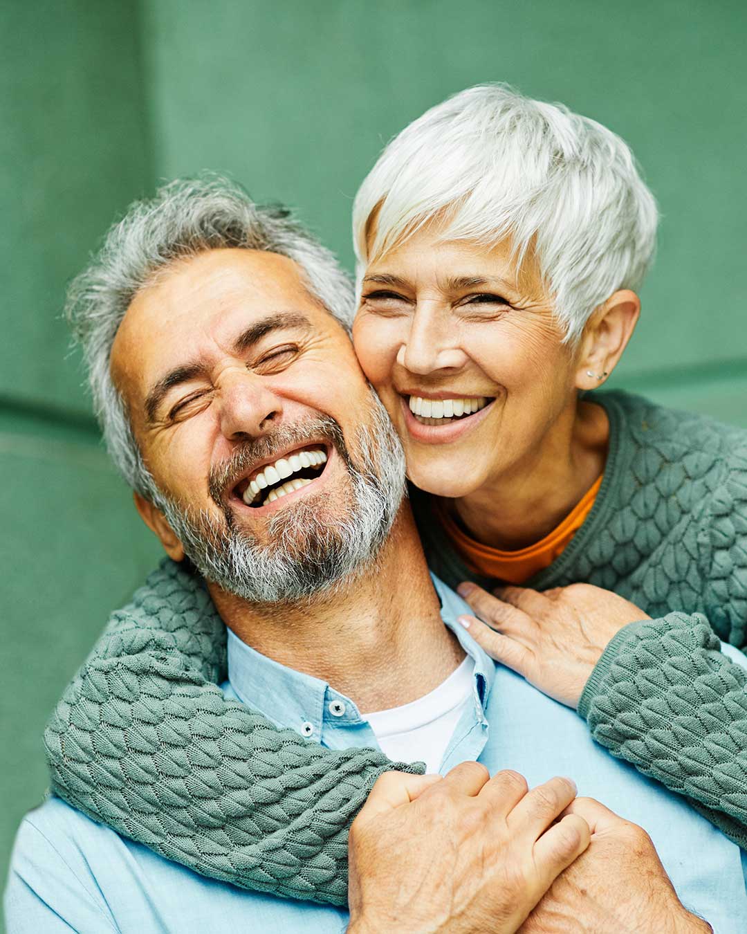 كم من الوقت ستكون بدون أسنان عند الحصول على الزرعات؟